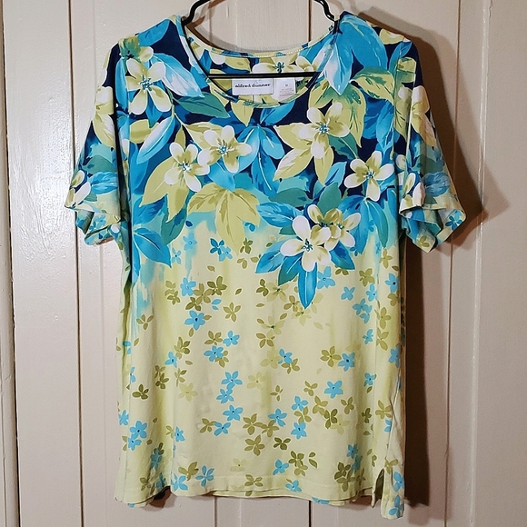 Alfred Dunner Tops - Alfred Dunner Floral Blouse